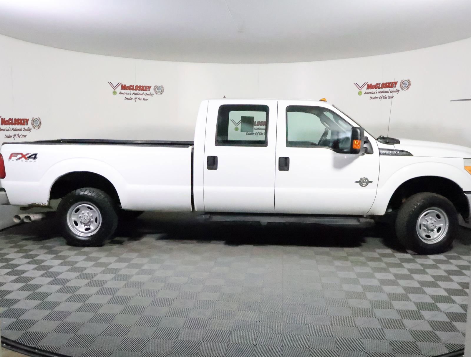 Used 2015 Ford F250 XL w/ Power Equipment Group image 4