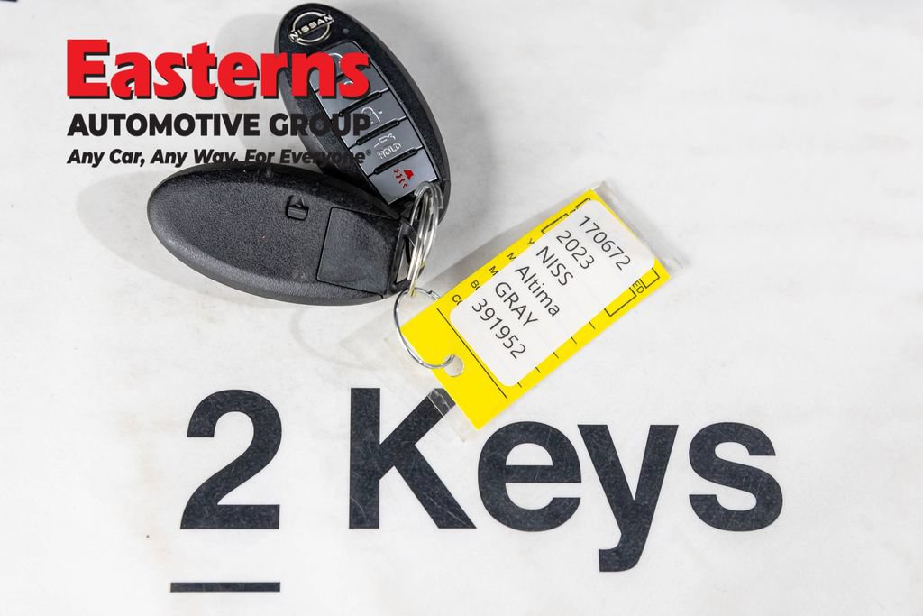 Used 2023 Nissan Altima 2.5 SV w/ SV Premium Package FWD image 26
