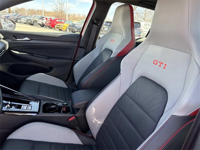Used 2024 Volkswagen GTI SE image 13