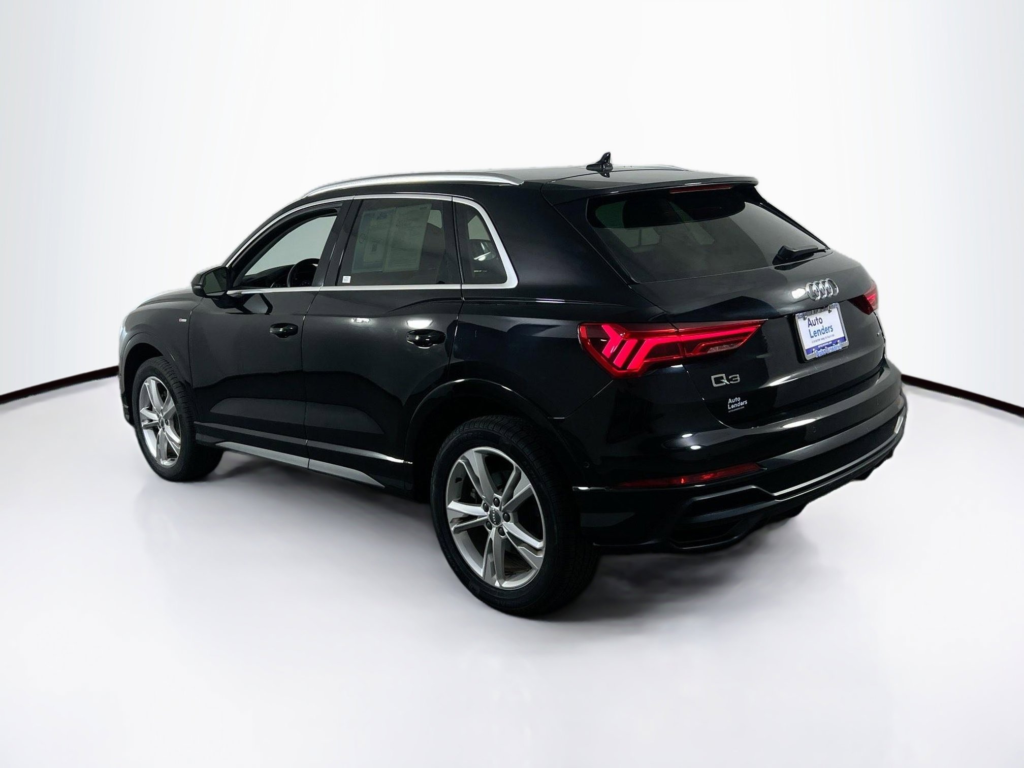 Used 2020 Audi Q3 2.0T Prestige image 7