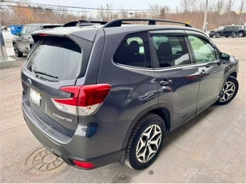 Used 2021 Subaru Forester Premium image 5