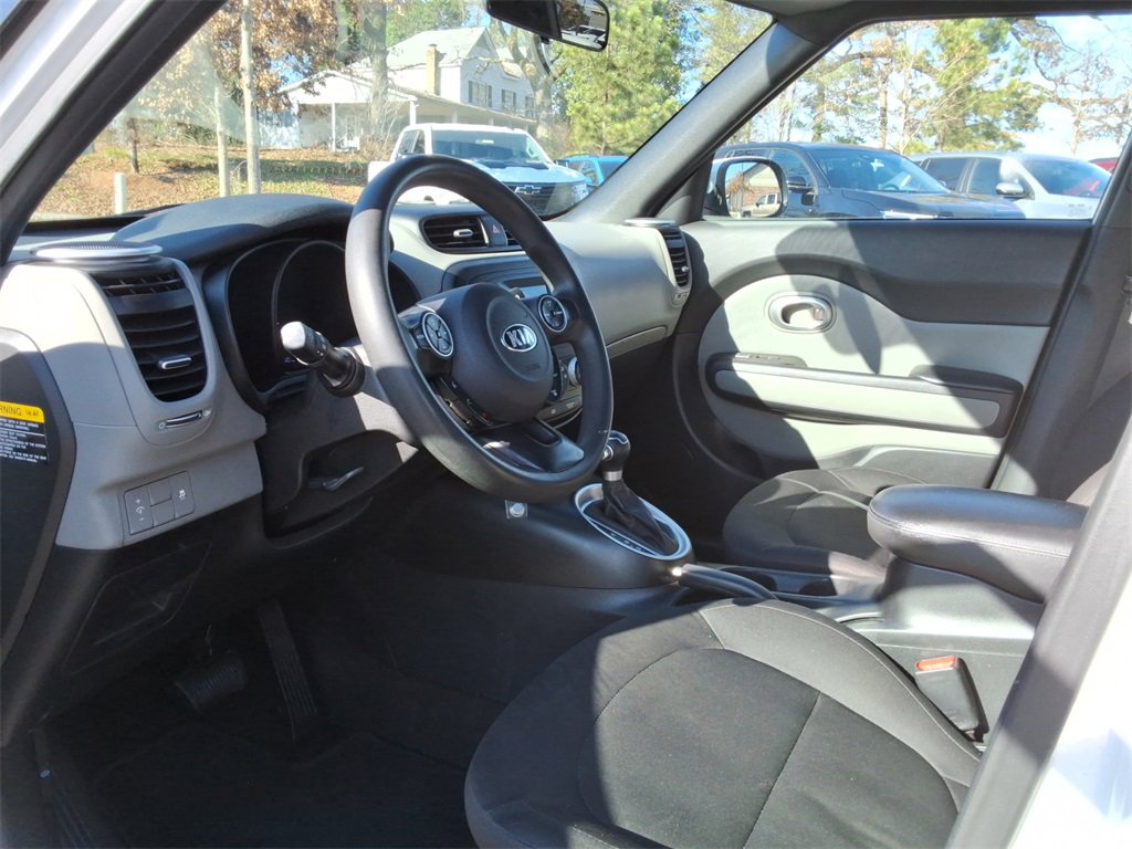 Used 2015 Kia Soul image 21