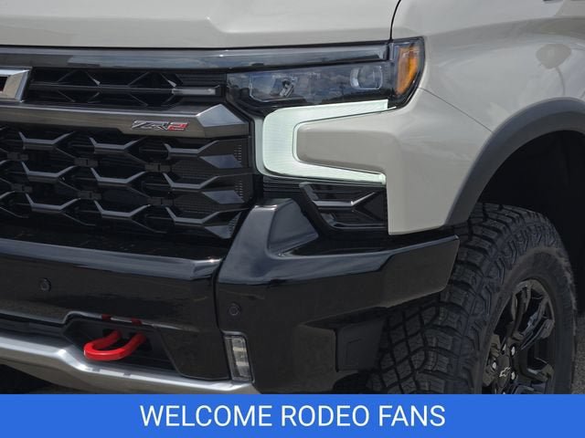 New 2026 Chevrolet Silverado 1500 ZR2 AWD/4WD image 6