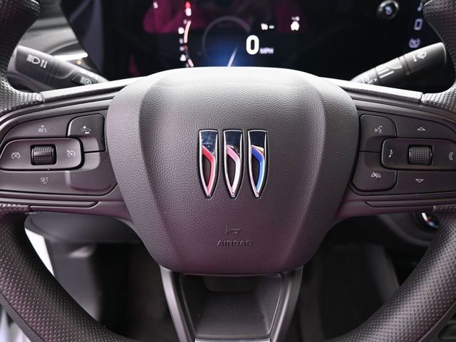 Used 2025 Buick Envista Preferred image 29