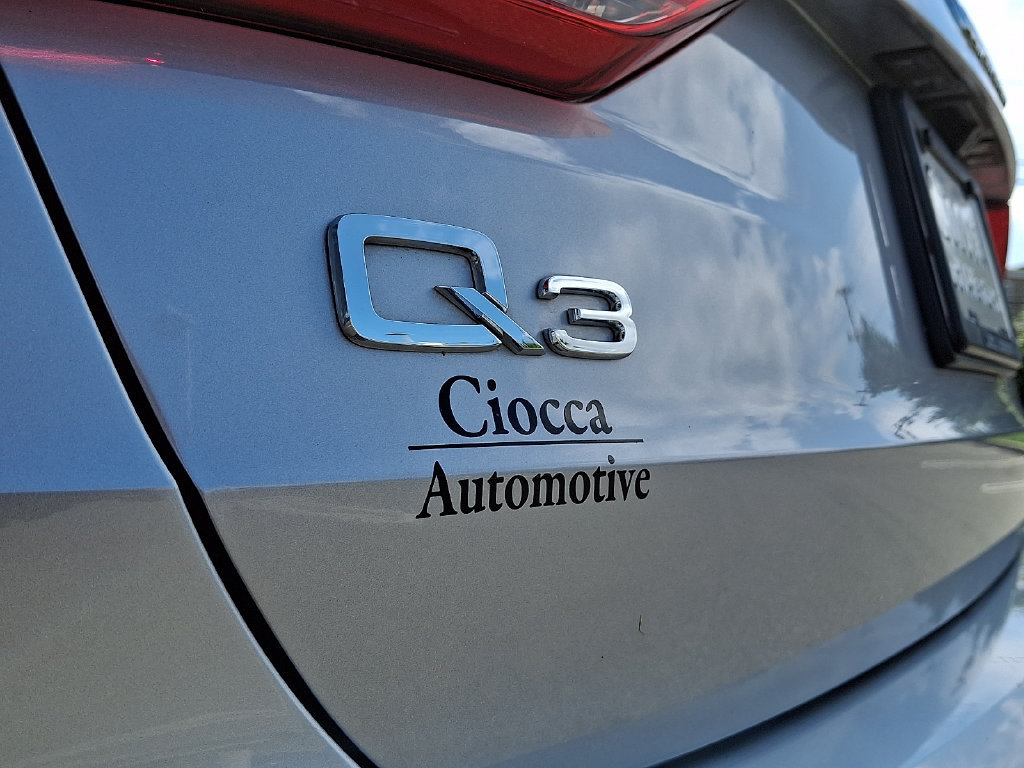 Used 2022 Audi Q3 2.0T Premium AWD/4WD image 29