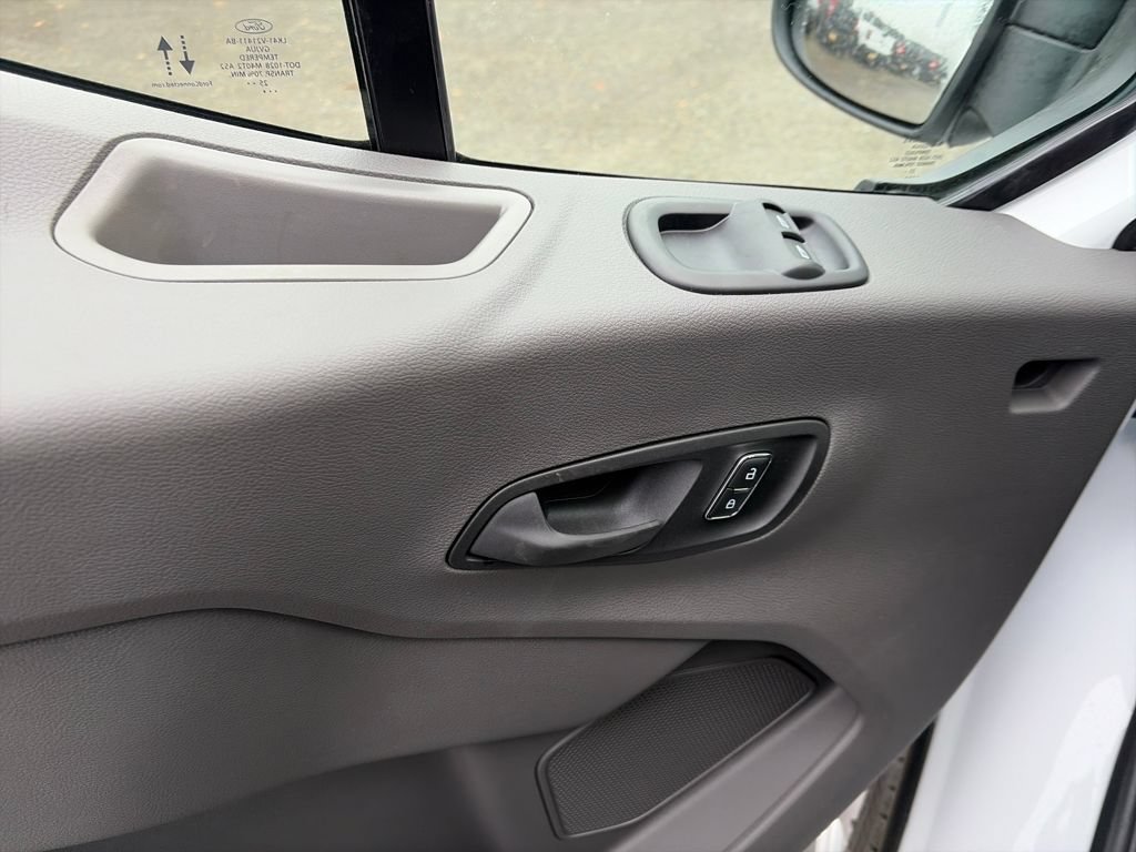 New 2026 Ford Transit 250 148 Medium Roof Extended AWD image 14