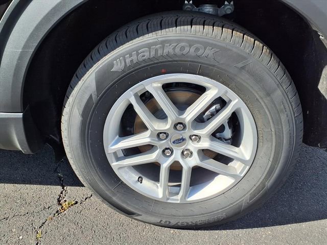 New 2026 Ford Explorer Active image 5