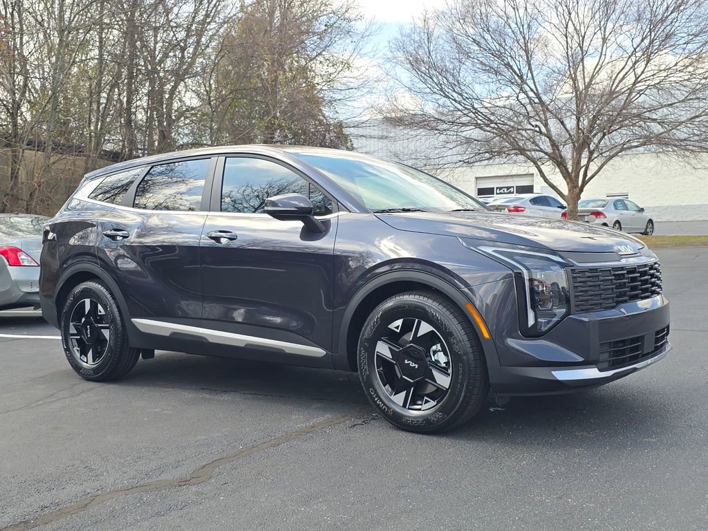 New 2026 Kia Sportage LX image 1