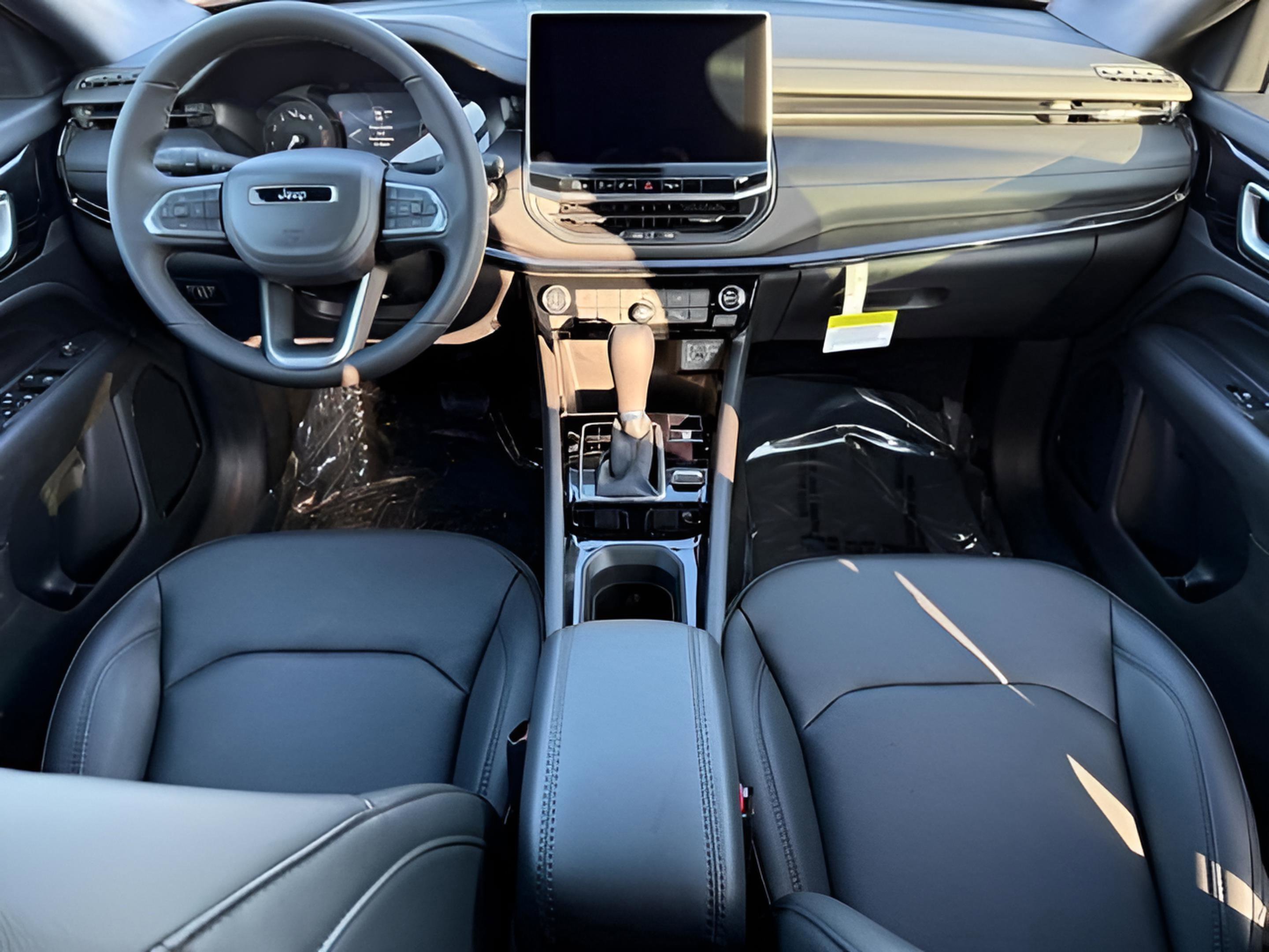 New 2026 Jeep Compass Limited image 11