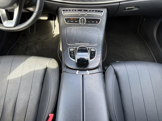 Used 2018 Mercedes-Benz E 400 E 400 image 19