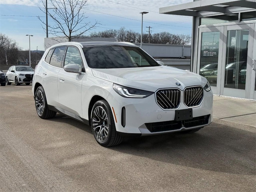 Certified 2025 BMW X3 xDrive30i image 1