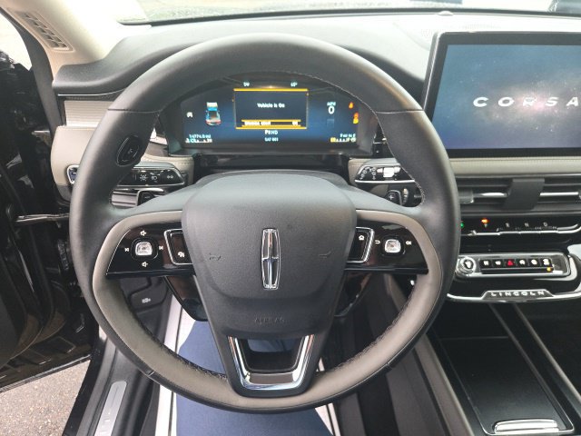 Certified 2024 Lincoln Corsair AWD w/ Equipment Group 101A image 29