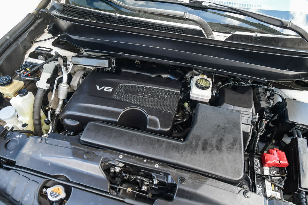 Used 2017 Nissan Pathfinder SV AWD/4WD image 27