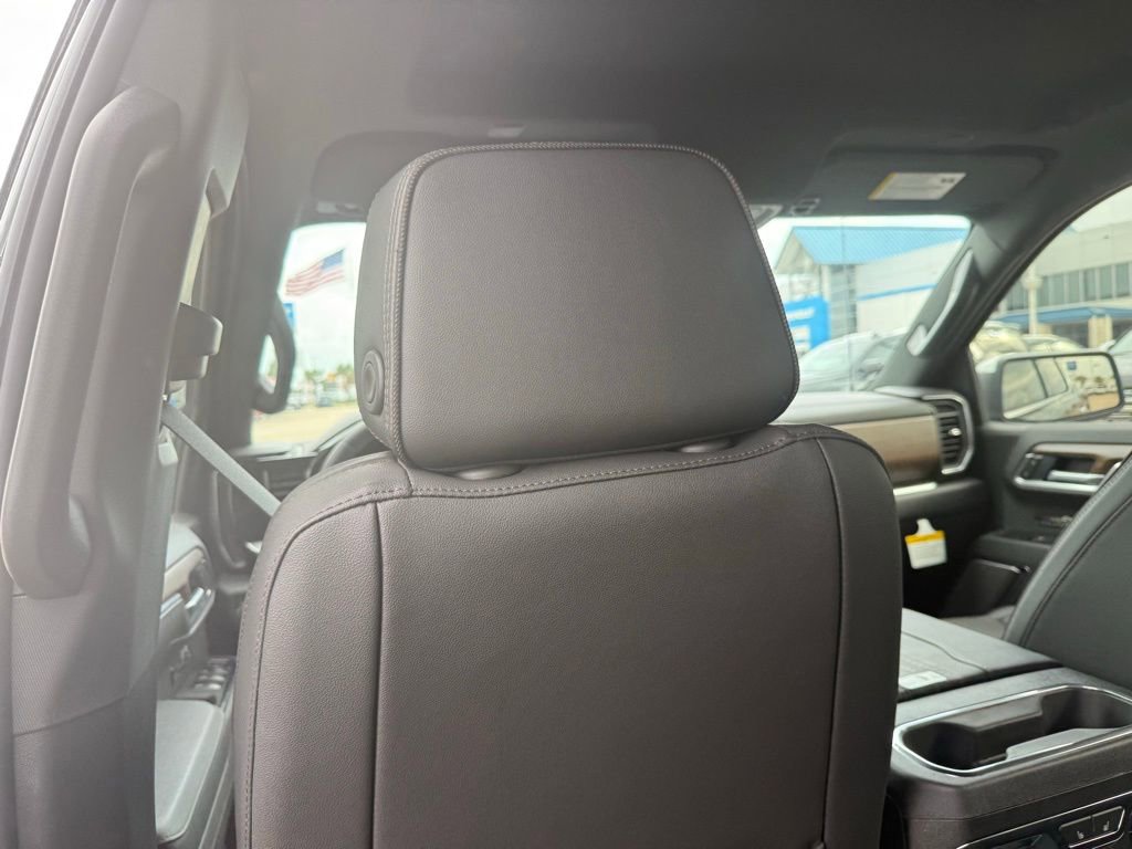 New 2026 Chevrolet Silverado 1500 High Country w/ Technology Package image 32