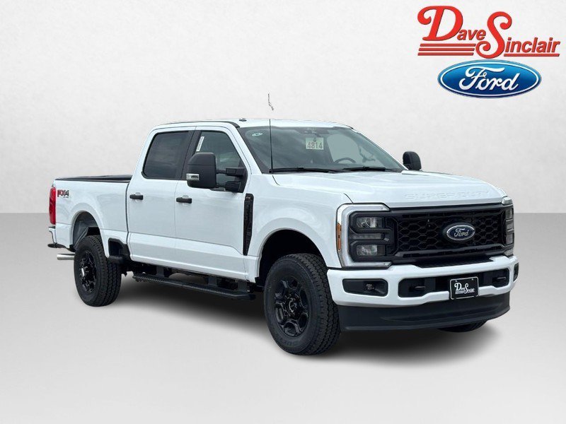 New 2026 Ford F250 XL w/ STX Appearance Package AWD/4WD image 4