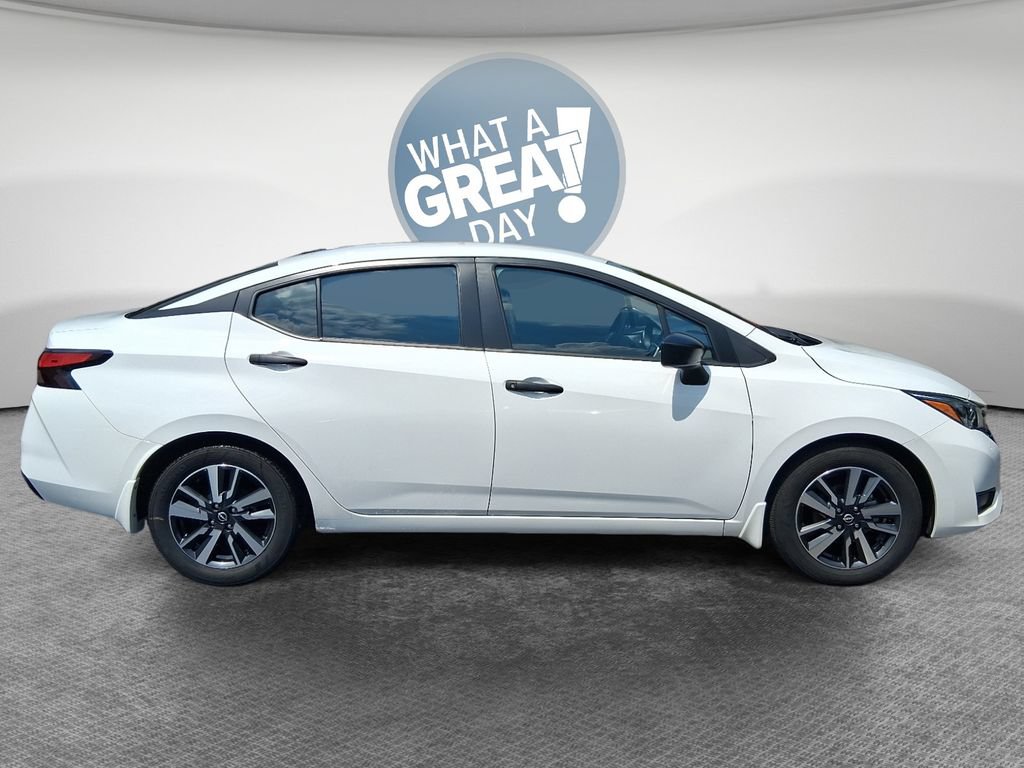 Used 2025 Nissan Versa S w/ S Plus Package FWD image 2