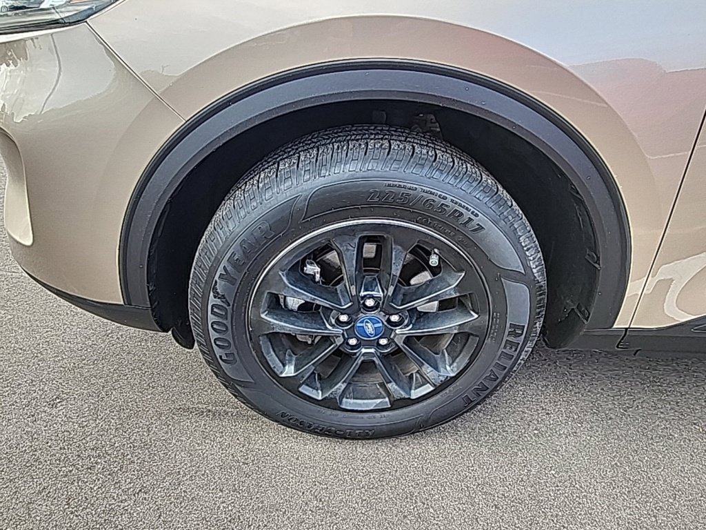 Used 2020 Ford Escape SE AWD/4WD image 26