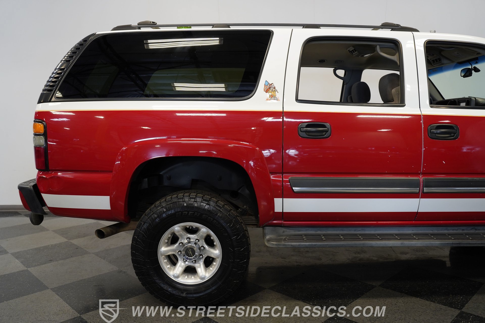 Used 2004 Chevrolet Suburban 2500 LS w/ Suspension Package, Autoride AWD/4WD image 33