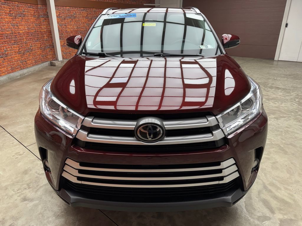 Used 2018 Toyota Highlander XLE image 9