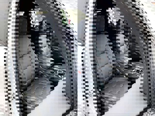 New 2026 Chevrolet Traverse LT w/ Midnight/Sport Edition image 30