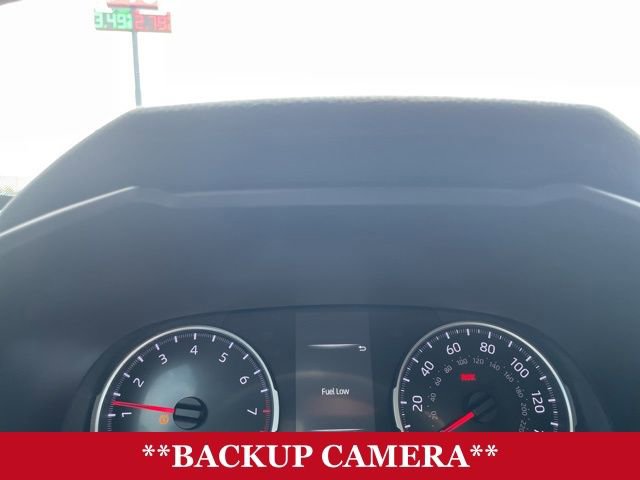 Used 2022 Toyota RAV4 LE image 10