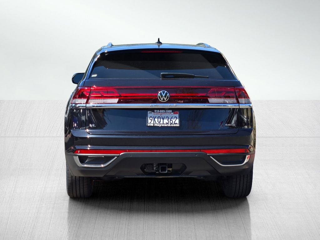 Used 2024 Volkswagen Atlas Cross Sport SE AWD/4WD image 6