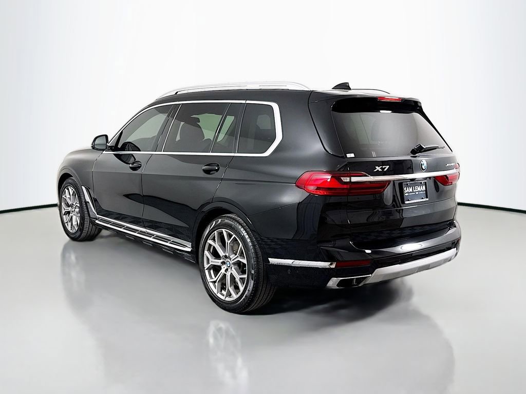 Used 2021 BMW X7 xDrive40i w/ Parking Assistance Package image 5