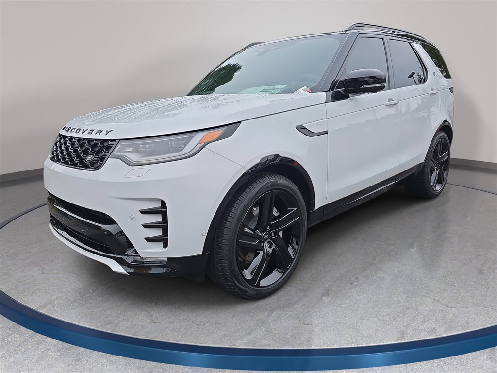 New 2025 Land Rover Discovery Dynamic SE