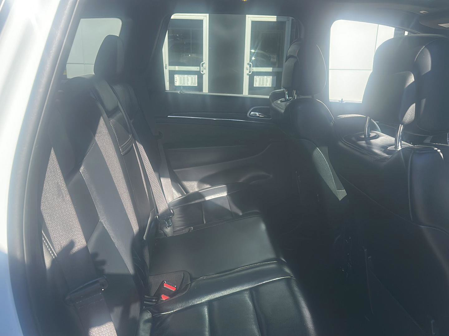 Used 2020 Jeep Grand Cherokee Limited image 8