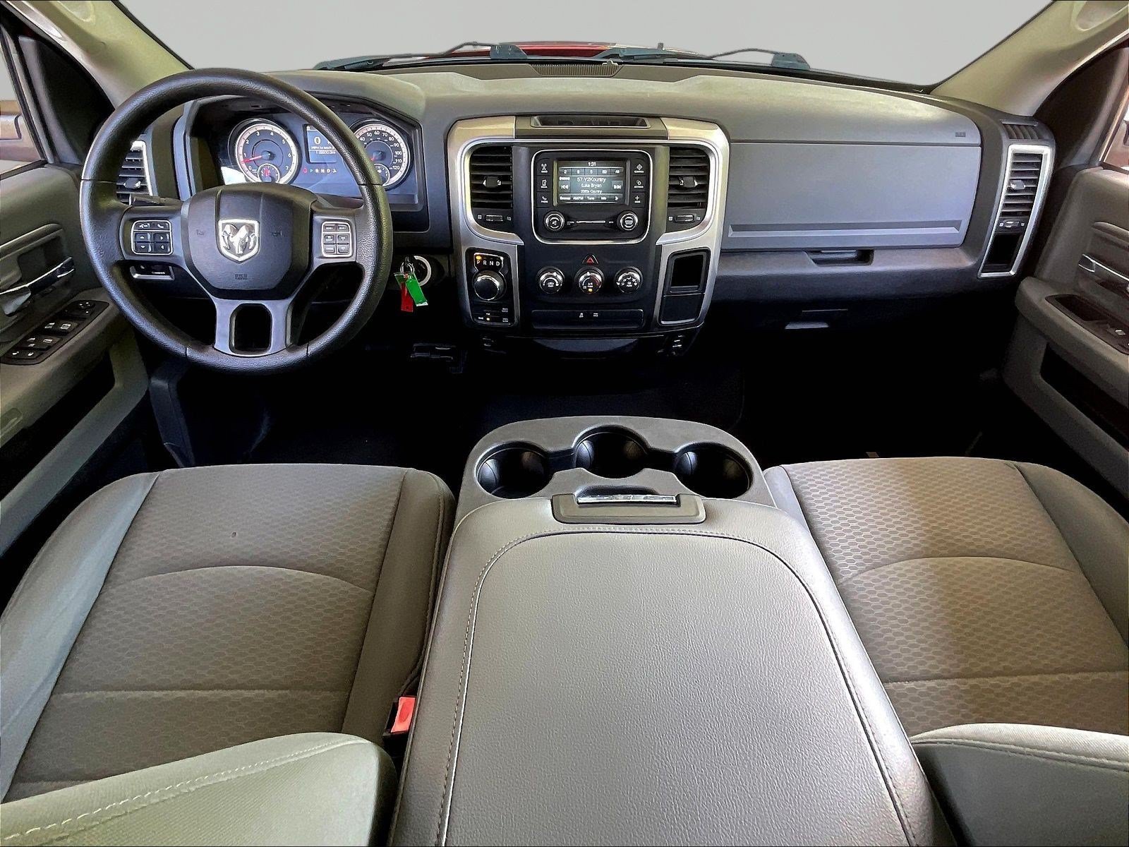 Used 2016 RAM 1500 Classic SLT AWD/4WD image 8