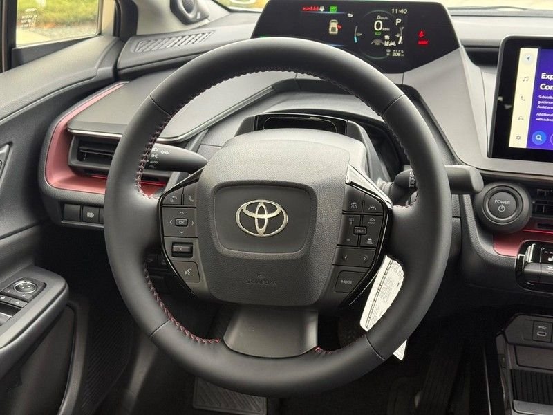 New 2026 Toyota Prius Plug-In Hybrid FWD image 7