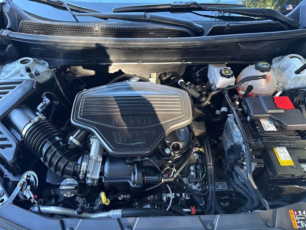 Used 2025 Cadillac XT5 Premium Luxury image 11