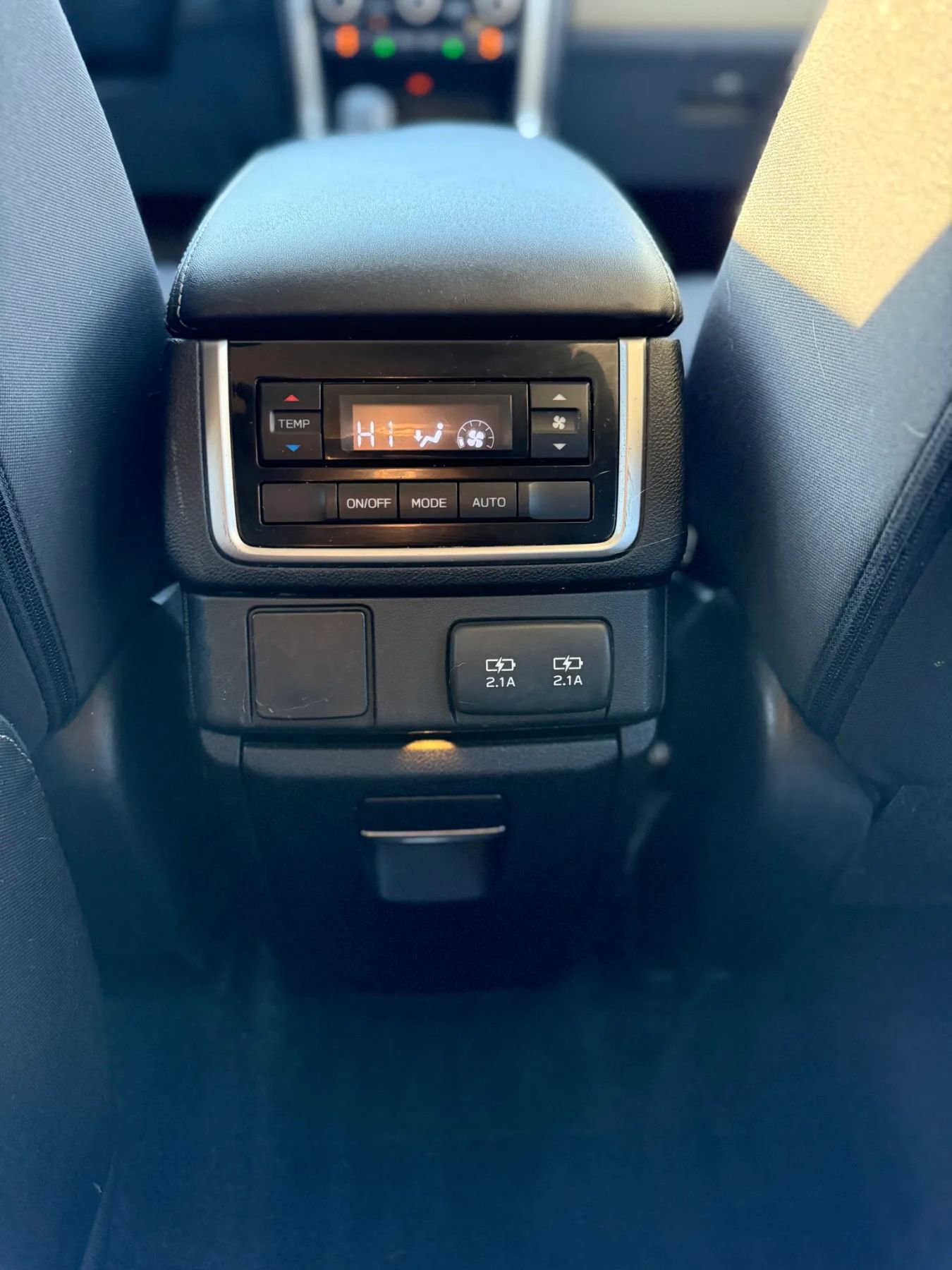 Used 2022 Subaru Ascent Premium w/ Convenience Package image 32