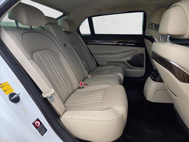 Used 2019 Genesis G90 3.3T Premium RWD image 20