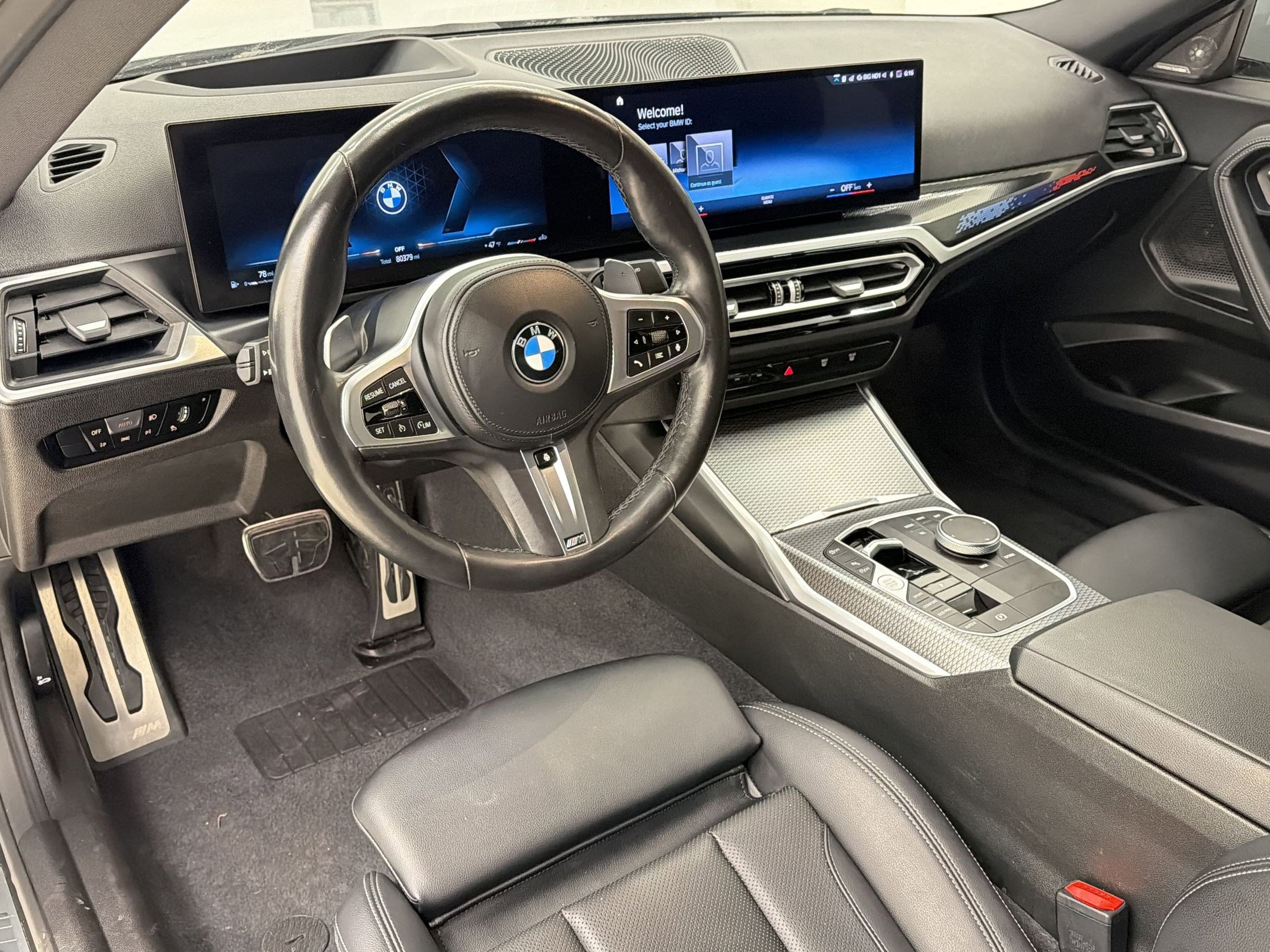 Used 2023 BMW 230i Coupe w/ M Sport Package RWD image 4