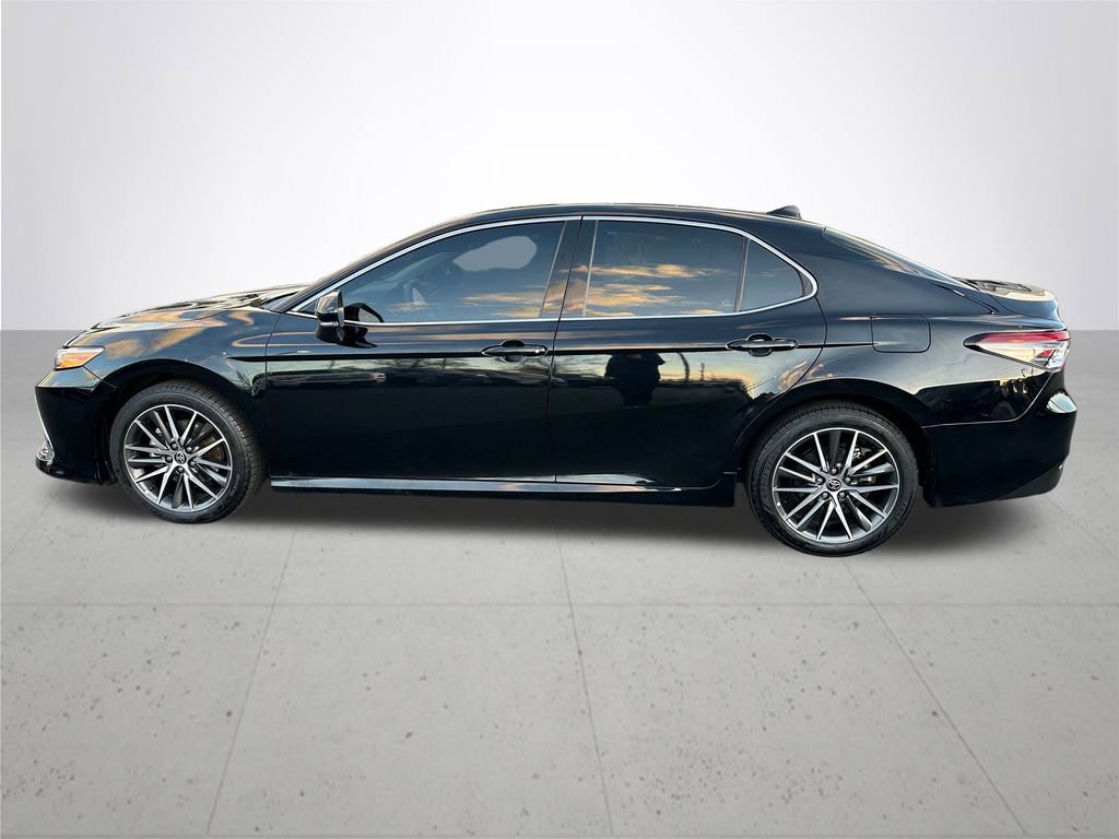 Certified 2022 Toyota Camry XLE image 11