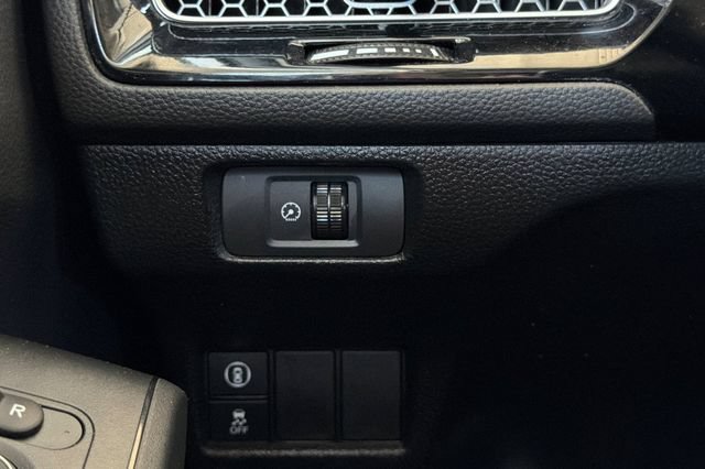 Certified 2024 Honda Civic EX-L image 31