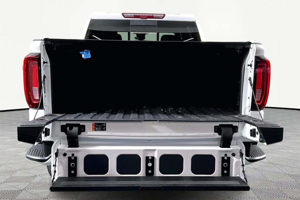 Used 2026 GMC Sierra 1500 AT4 w/ Technology Package image 7