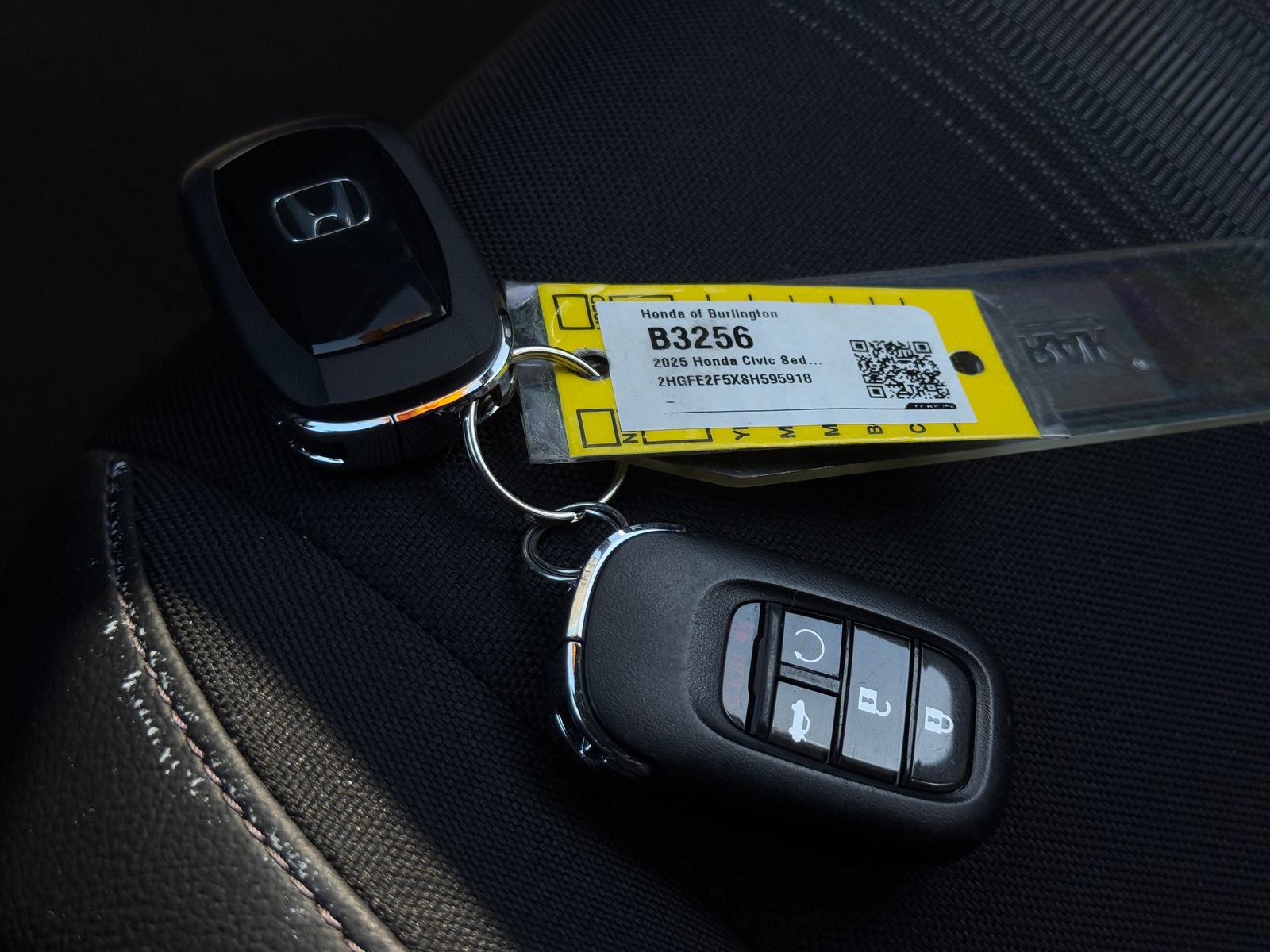 Certified 2025 Honda Civic Sport image 30