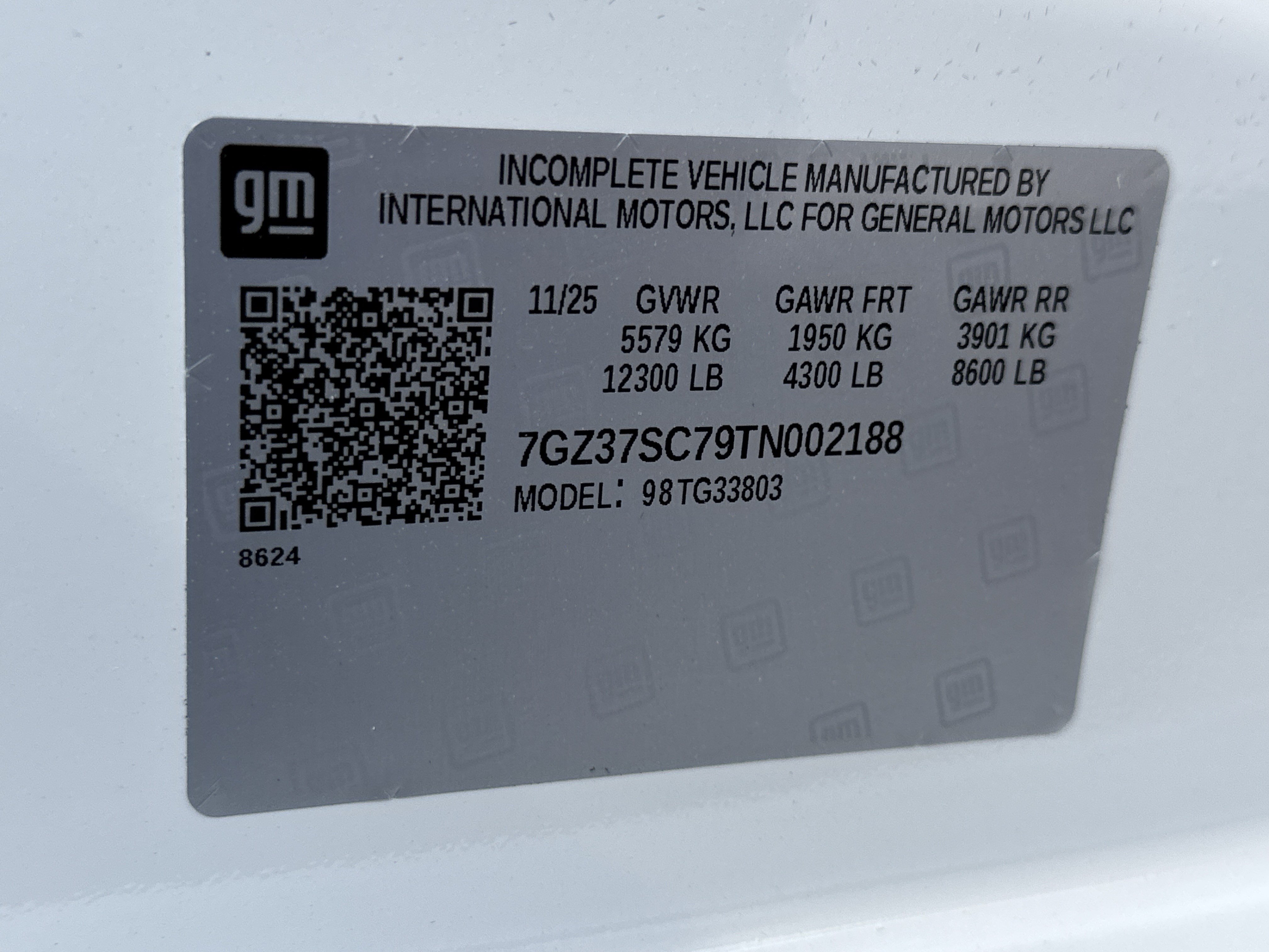 New 2026 GMC Savana 3500 w/ Power Convenience Package RWD image 32