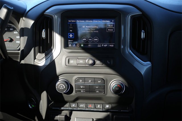 Used 2025 Chevrolet Silverado 2500 Custom w/ Custom Convenience Package image 16