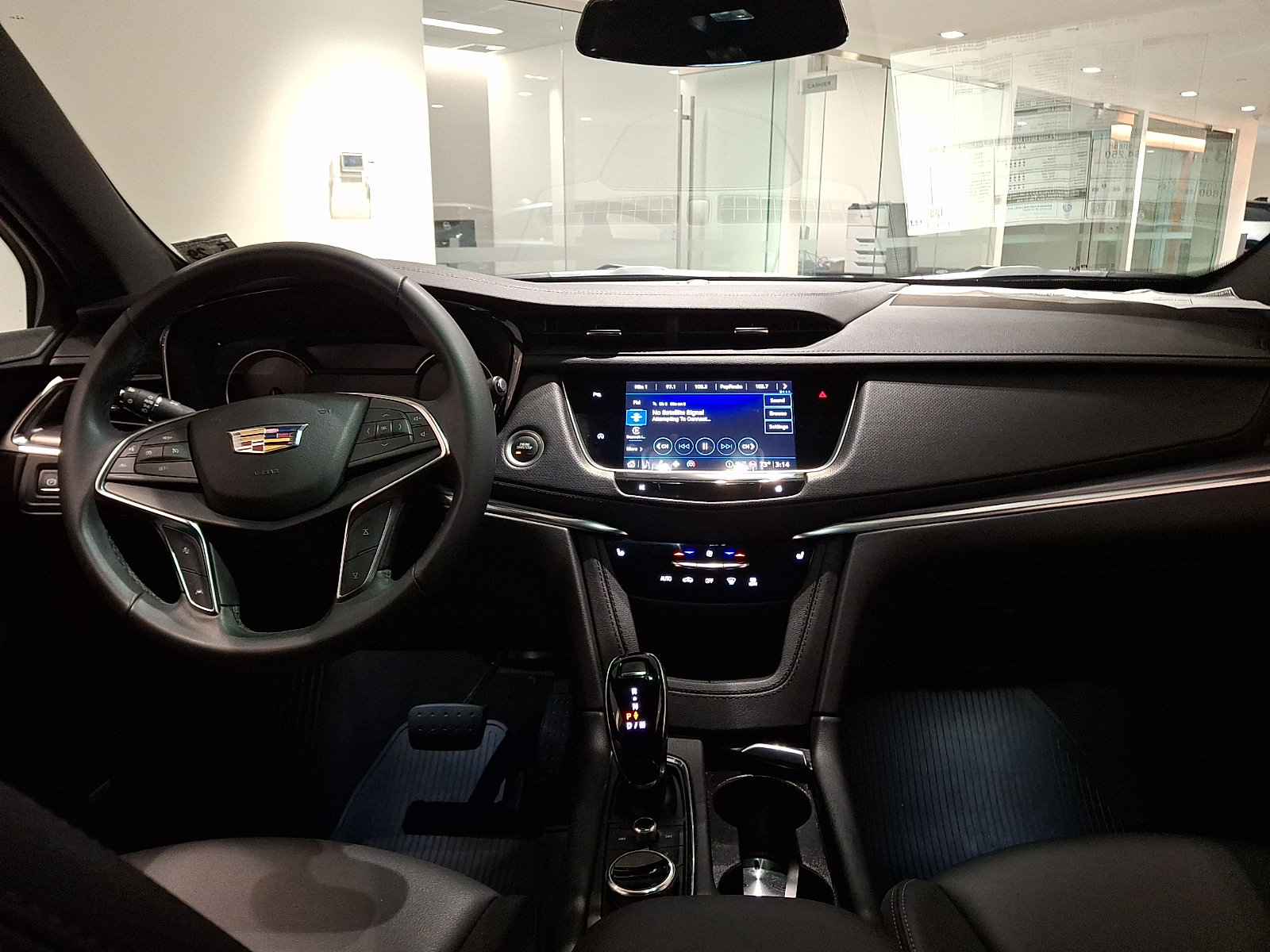 Certified 2024 Cadillac XT5 Luxury AWD/4WD image 20