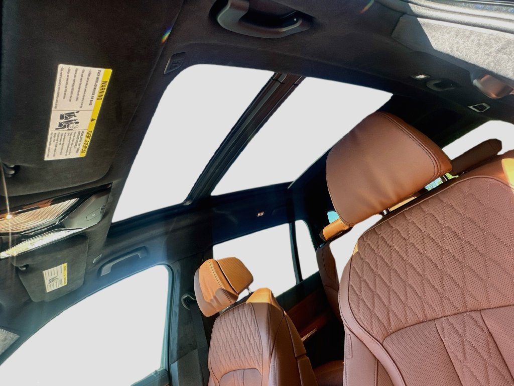 New 2027 BMW X7 M60i AWD/4WD image 23