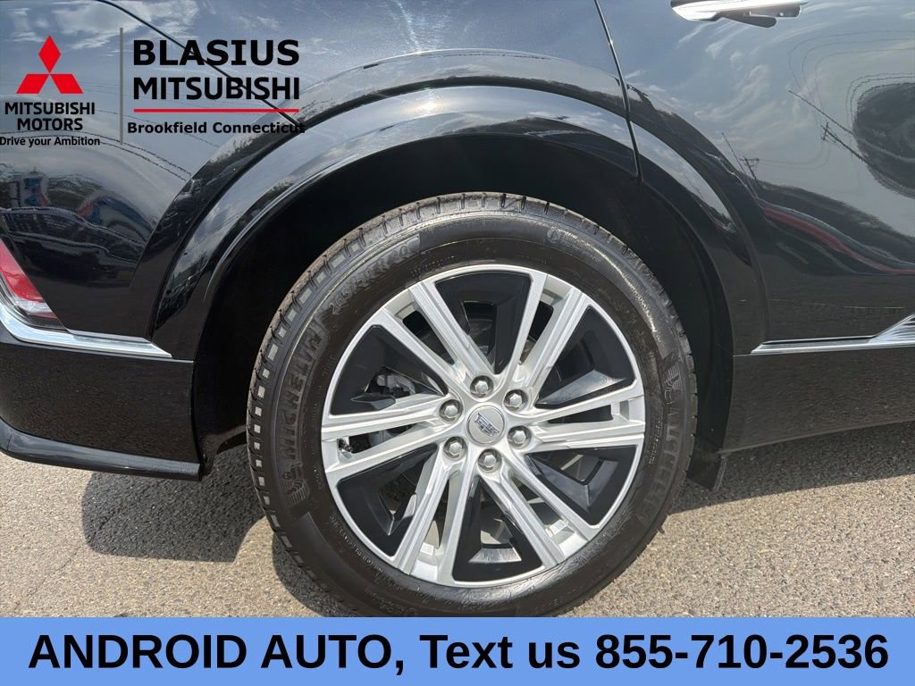 Used 2024 Cadillac Lyriq Tech AWD/4WD image 13