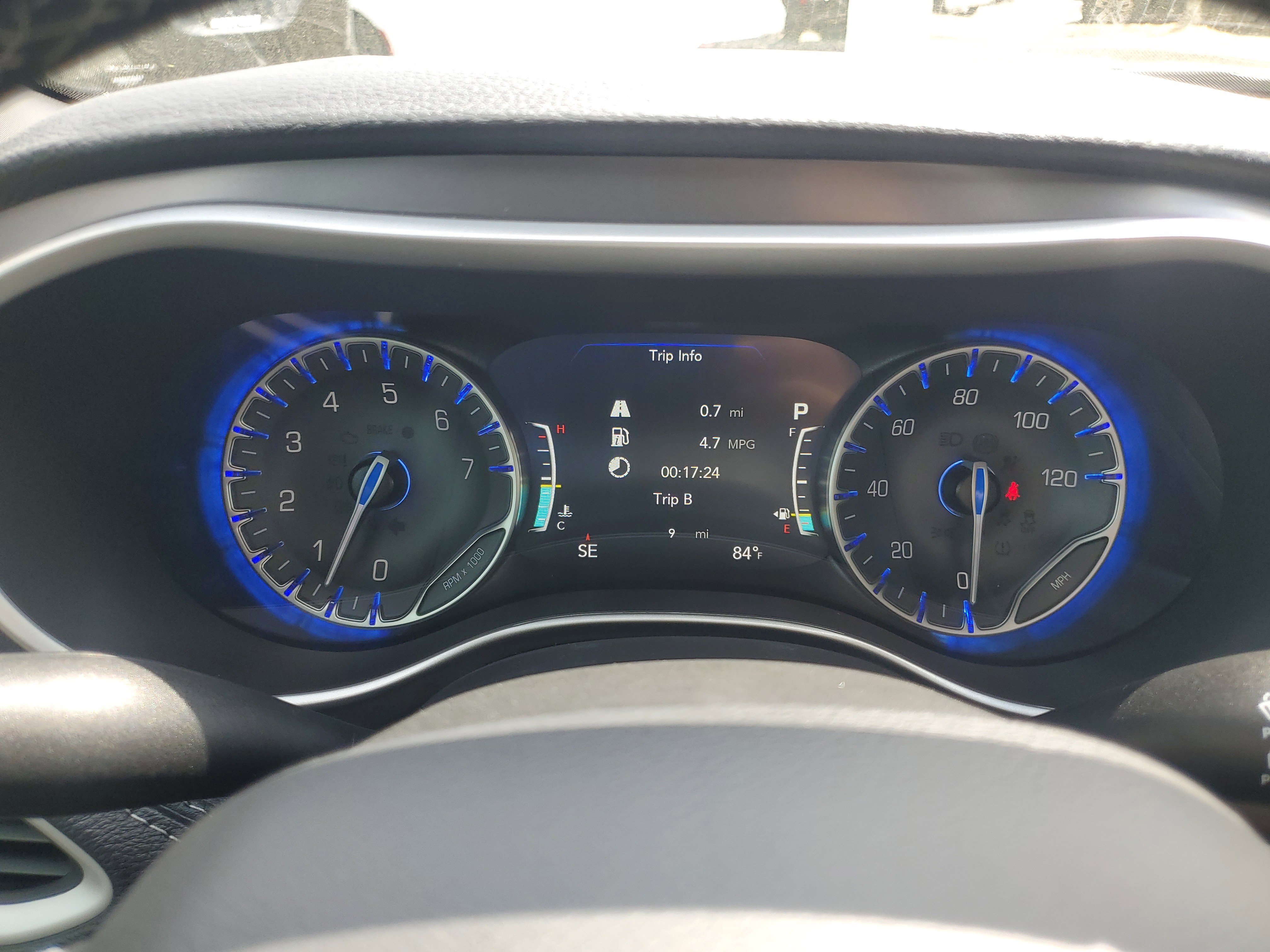 New 2026 Chrysler Pacifica Select image 17