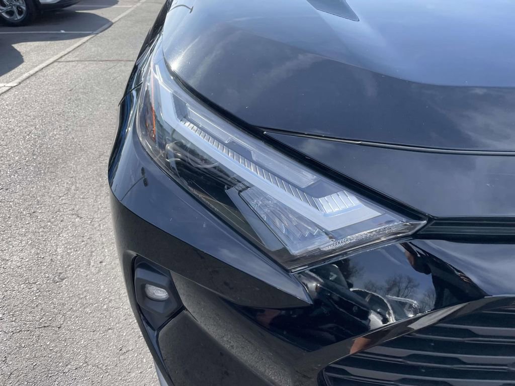 Used 2024 Toyota RAV4 AWD Hybrid image 16
