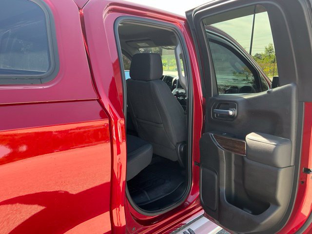 Used 2022 GMC Sierra 1500 SLE w/ Driver Alert Package II AWD/4WD image 19
