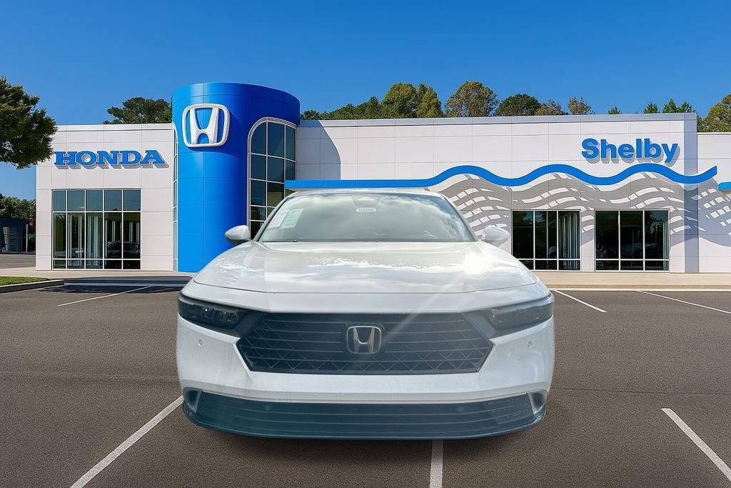 New 2025 Honda Accord Touring image 3