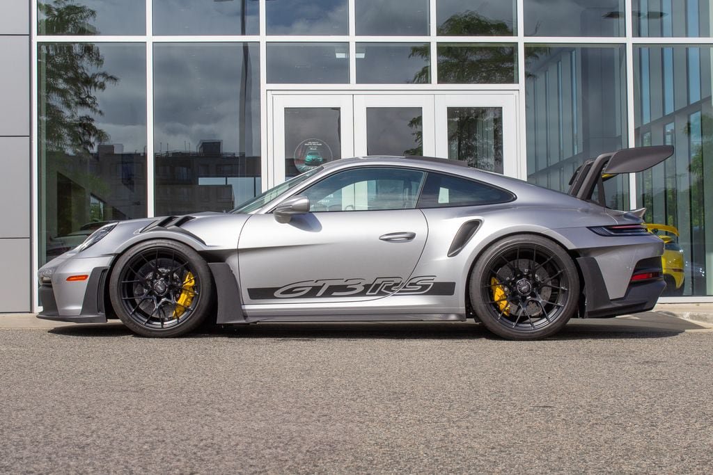 Used 2025 Porsche 911 GT3 RS RWD image 7
