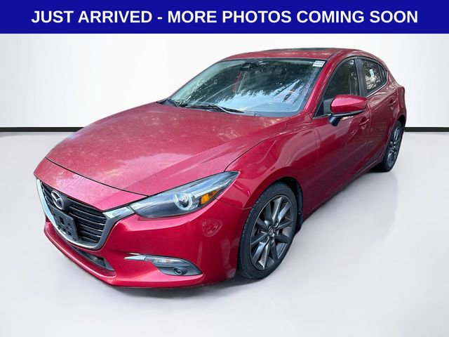Used 2018 MAZDA MAZDA3 Grand Touring image 3